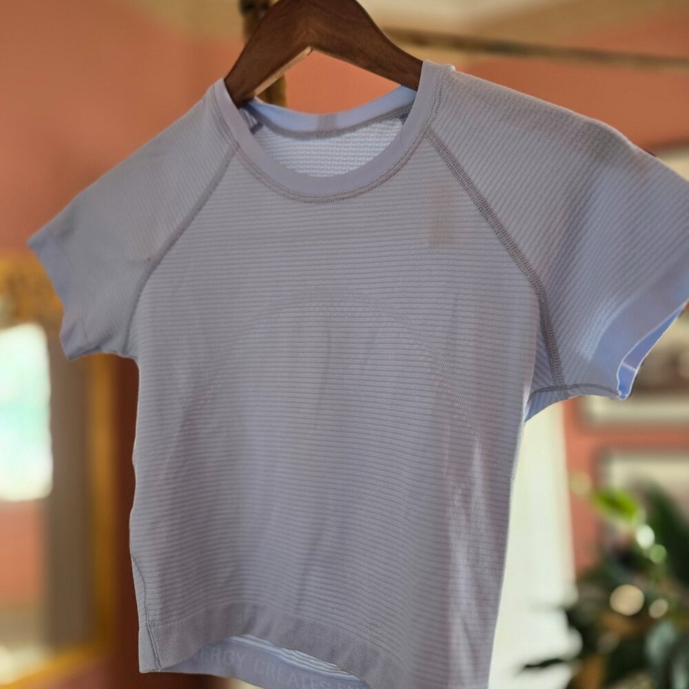 Lululemon top
